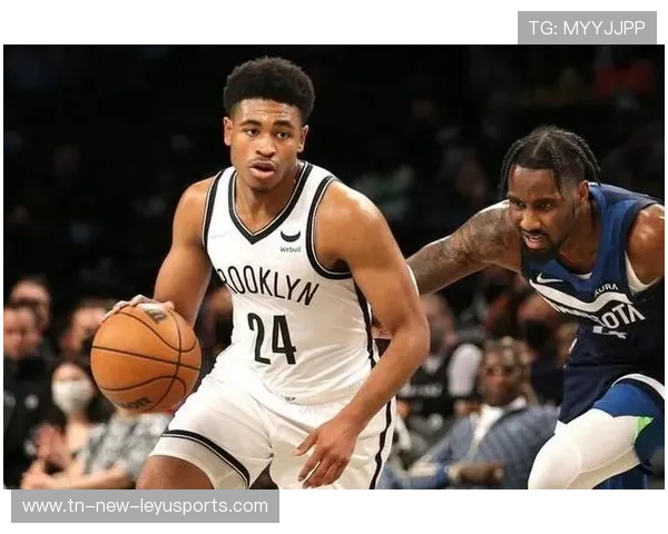 篮网核心配合默契，球队士气大增，篮网的核心